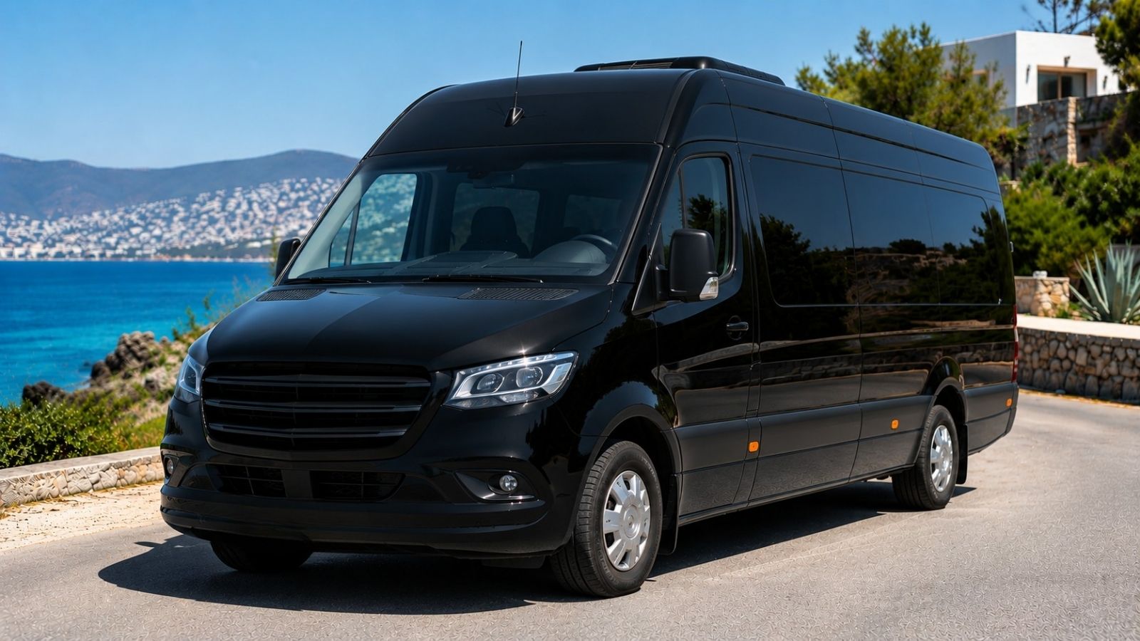 Mercedes Sprinter minibus